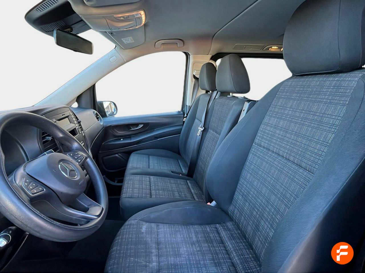 Foto Mercedes-Benz Vito 11