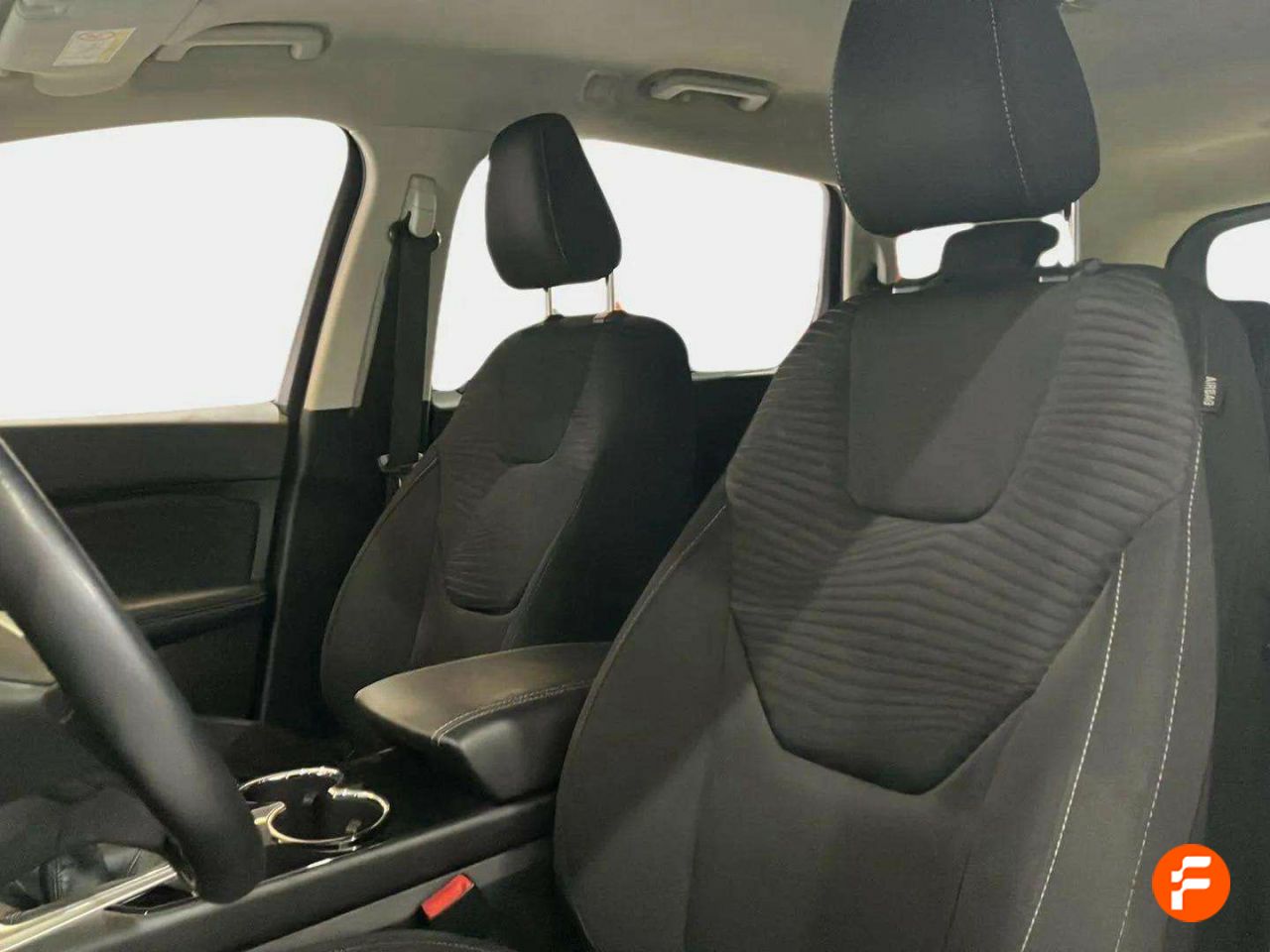 Foto Ford S-Max 11