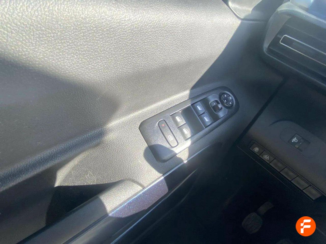 Foto Peugeot Rifter 16