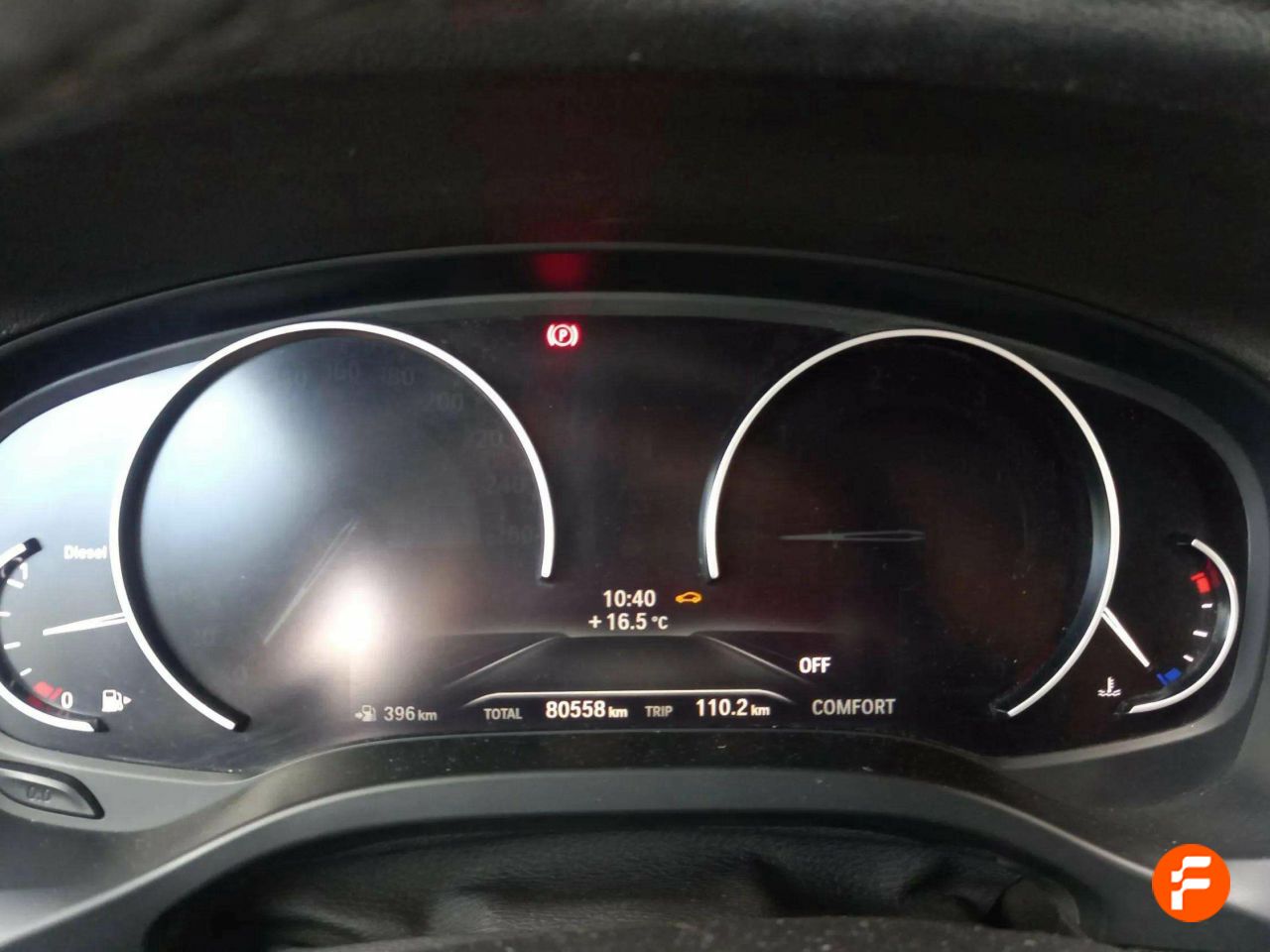 Foto BMW X4 8