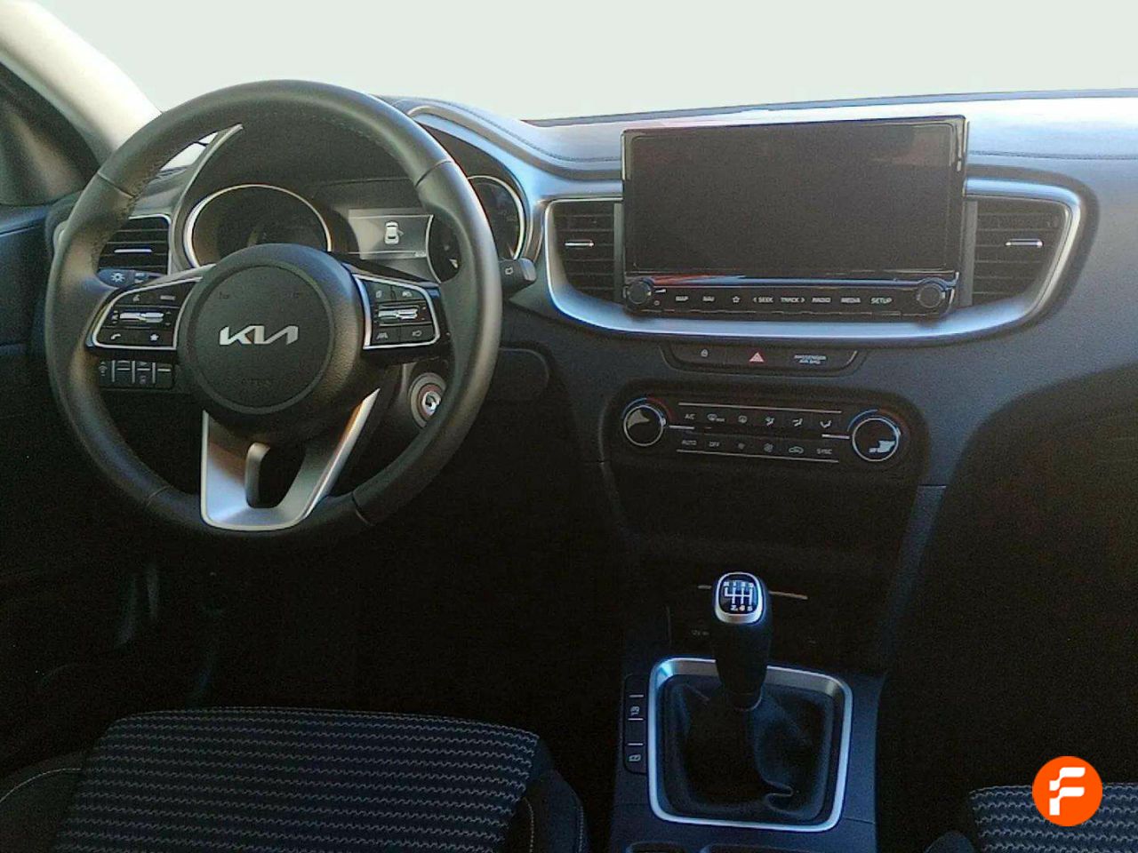 Foto Kia XCeed 9