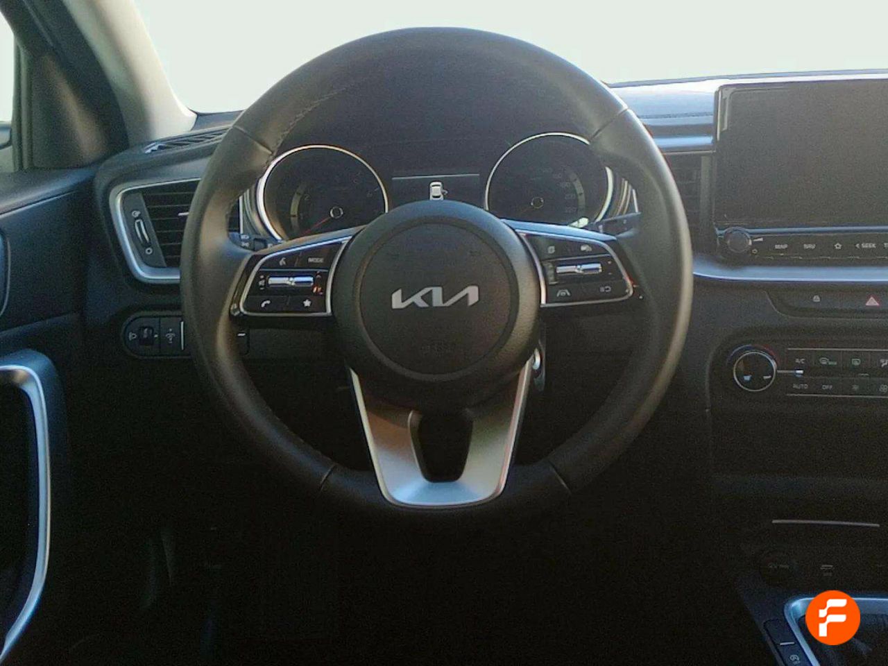 Foto Kia XCeed 11