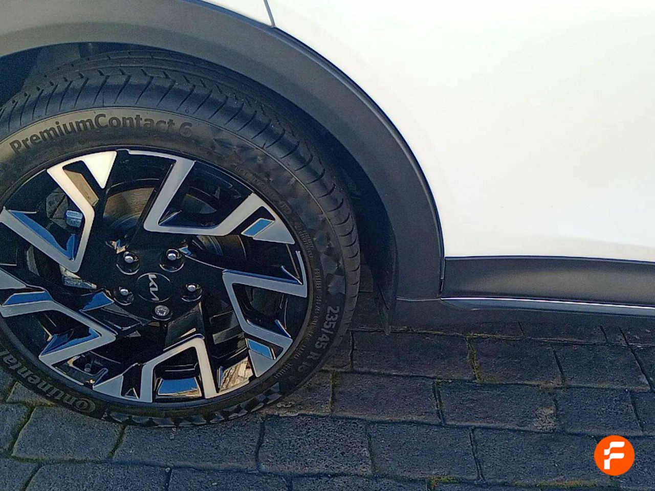 Foto Kia XCeed 21