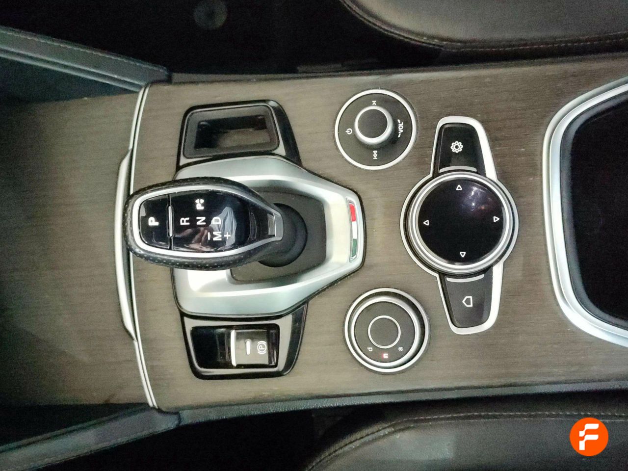 Foto Alfa Romeo Stelvio 18