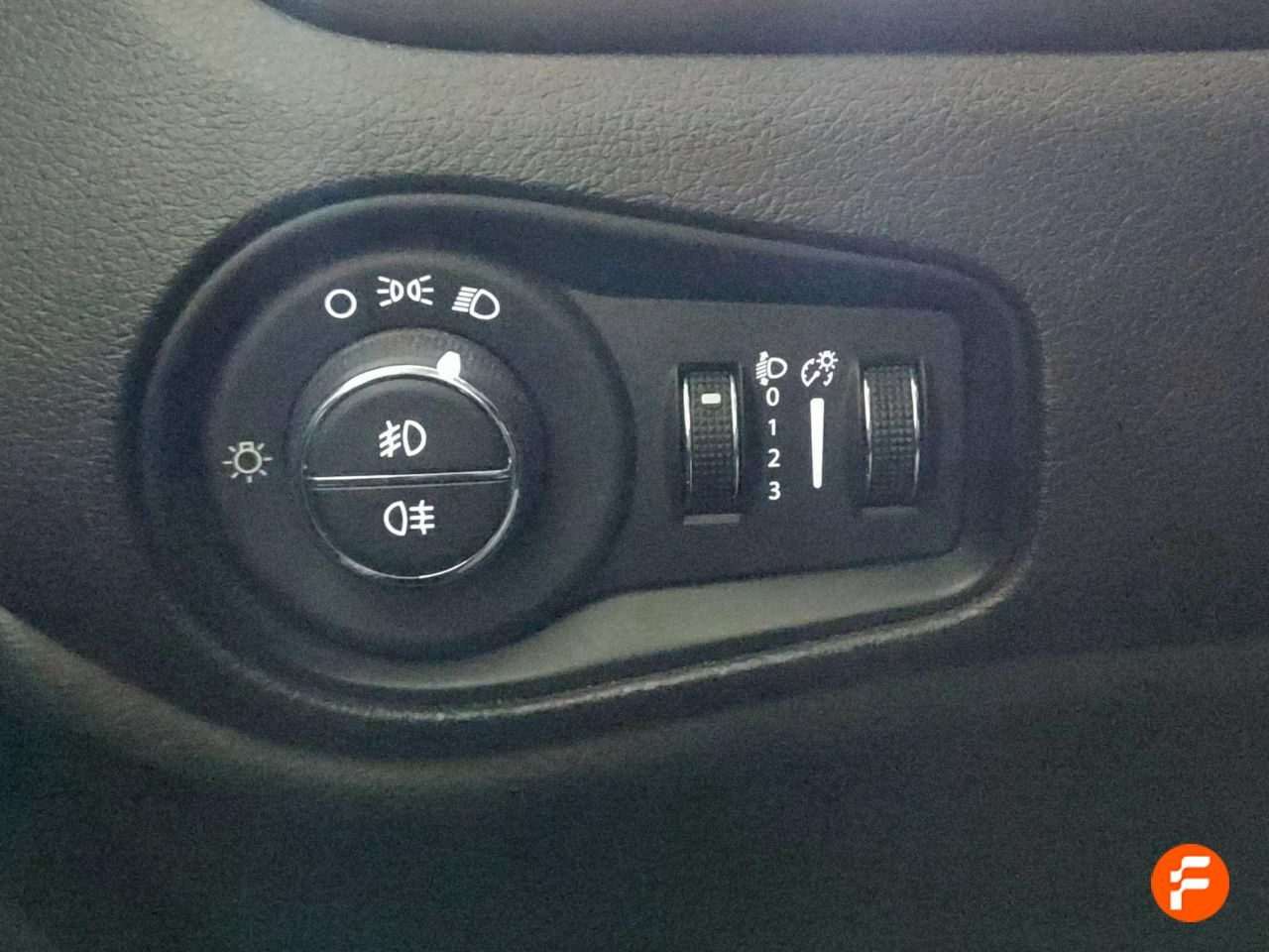 Foto Jeep Renegade 9