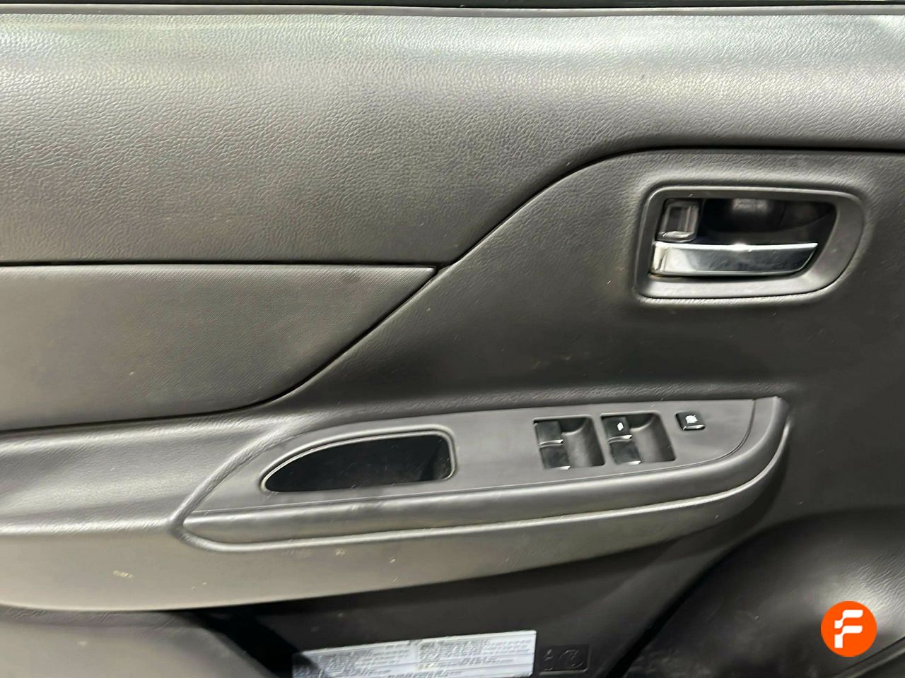 Foto Mitsubishi L200 16