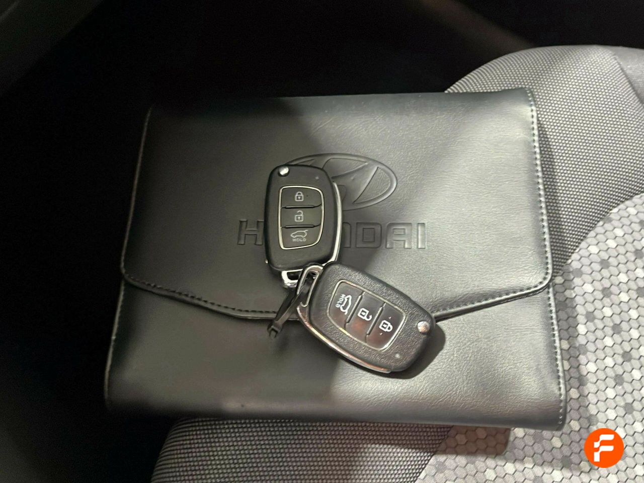Foto Hyundai IONIQ 28