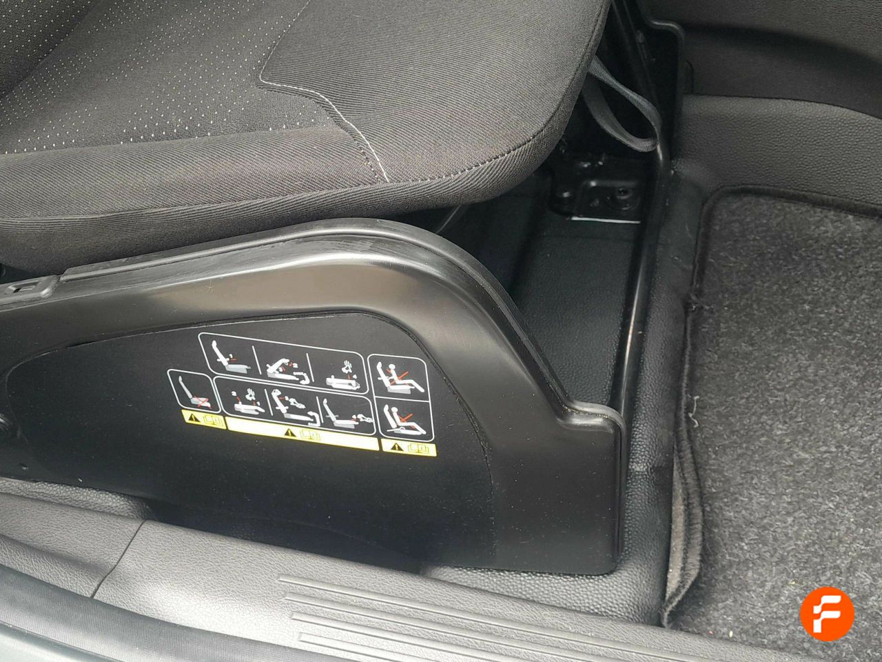 Foto Ford Transit  Courier 30
