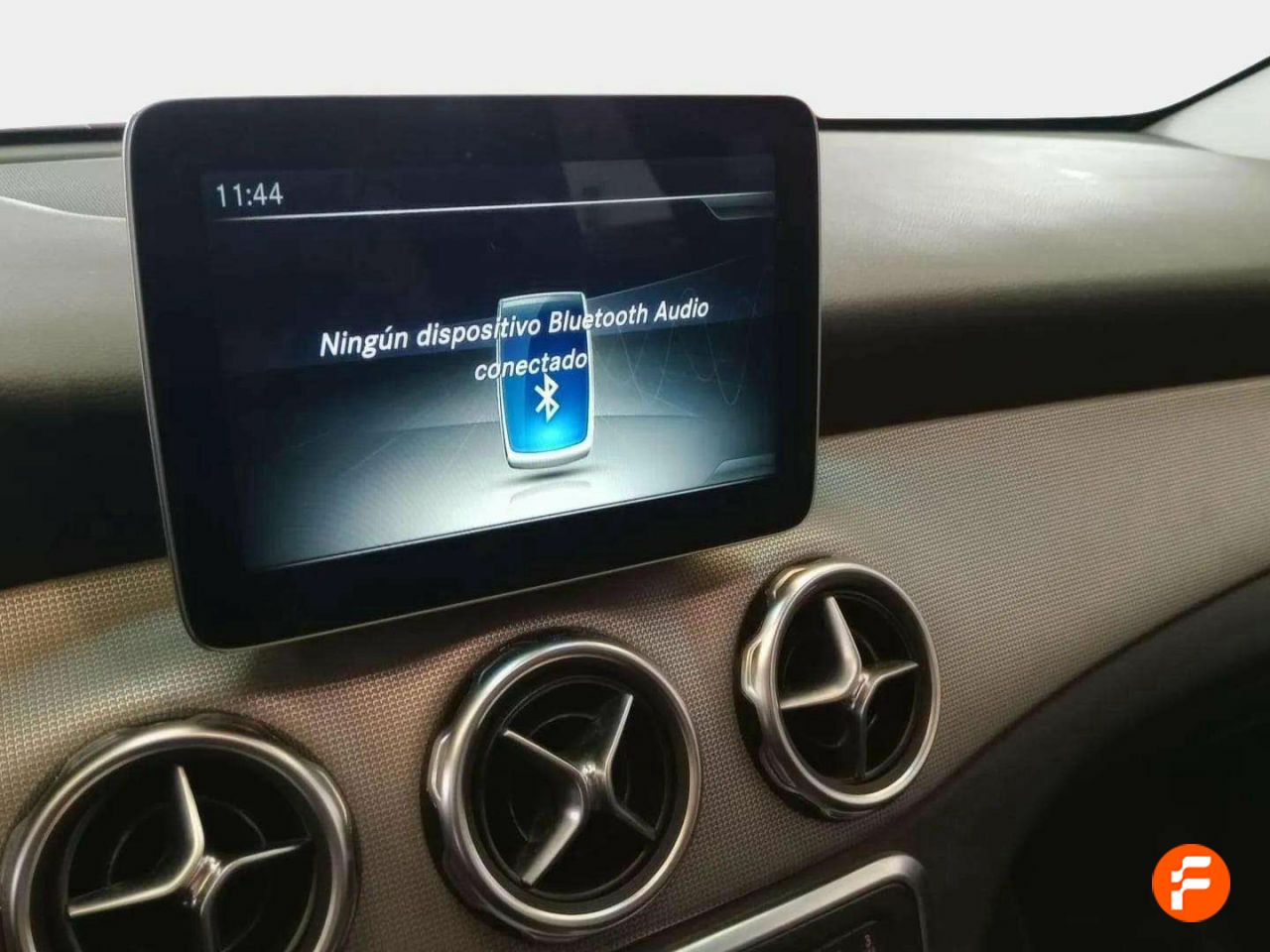 Foto Mercedes-Benz Clase GLA 12