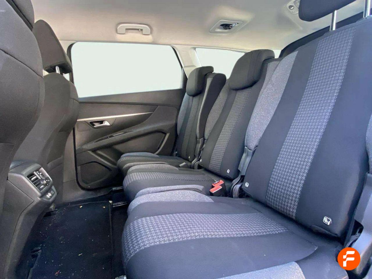 Foto Peugeot 5008 13