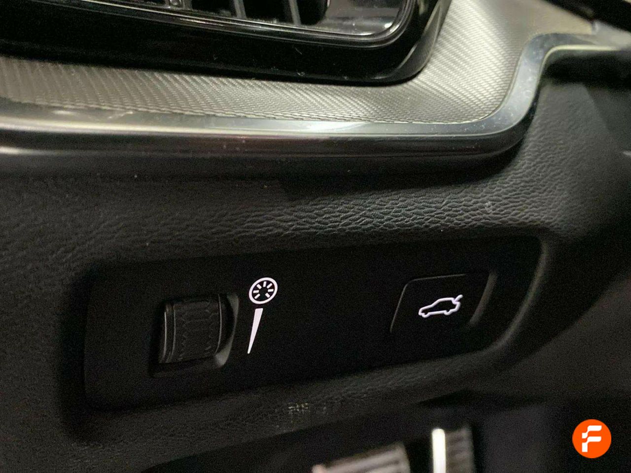 Foto Volvo V60 14