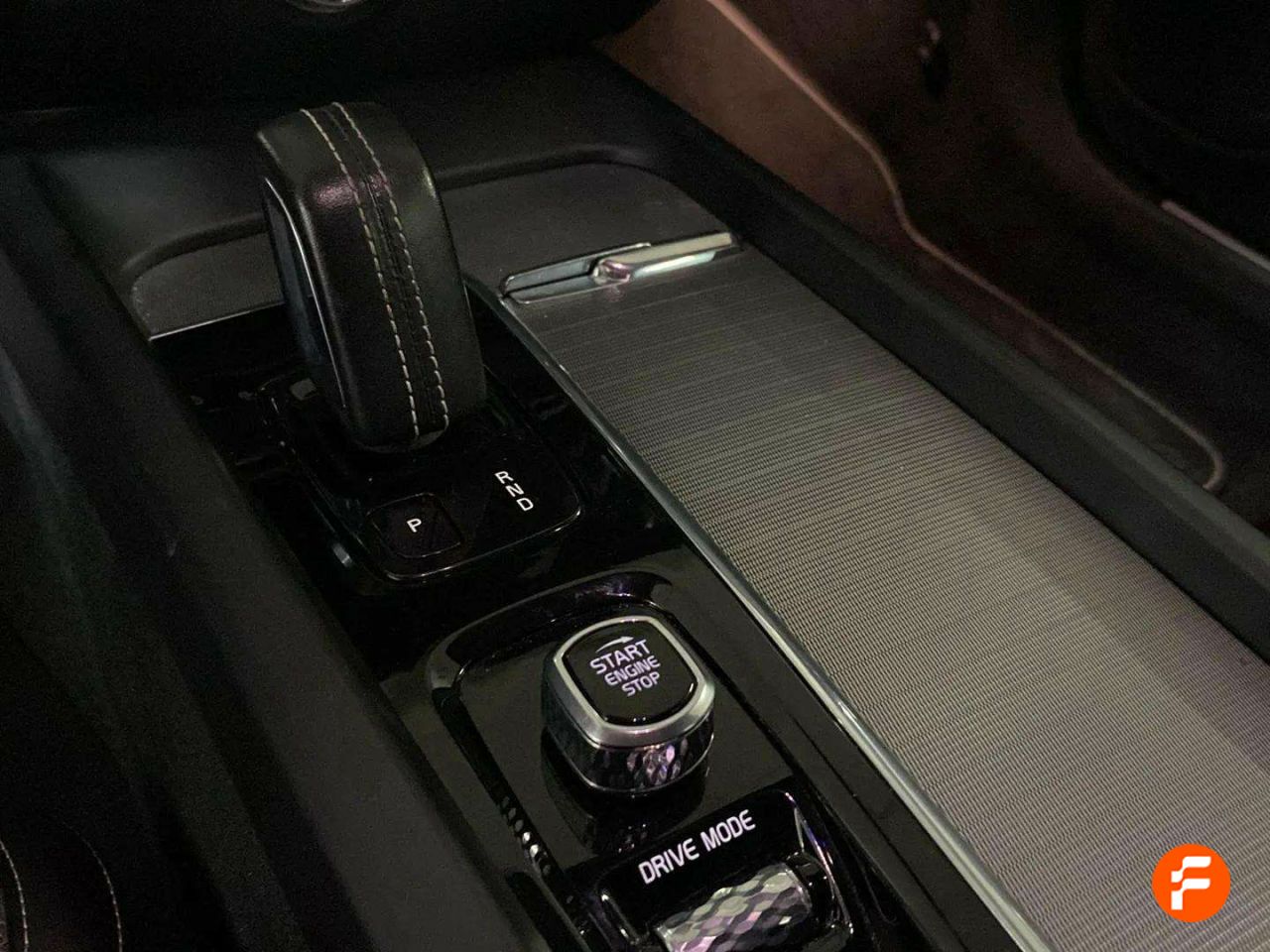 Foto Volvo V60 16