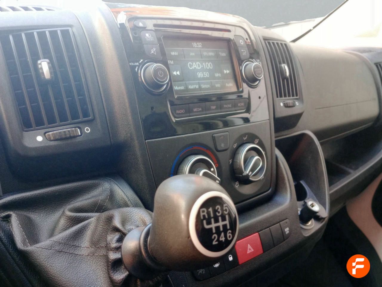 Foto Peugeot Boxer 14