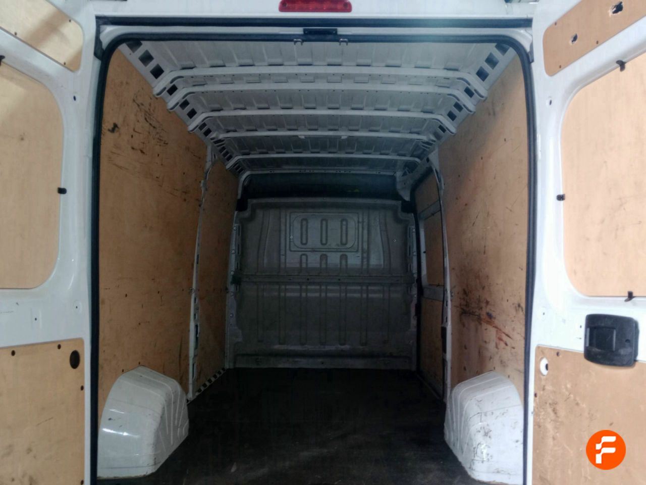 Foto Peugeot Boxer 21