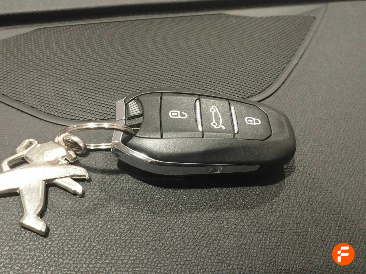 Foto Peugeot 3008 35
