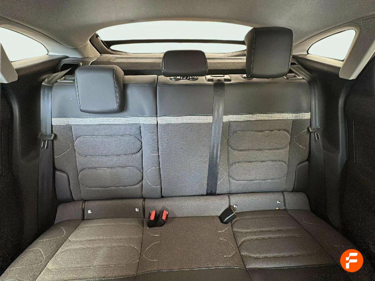 Foto Citroën C4 13