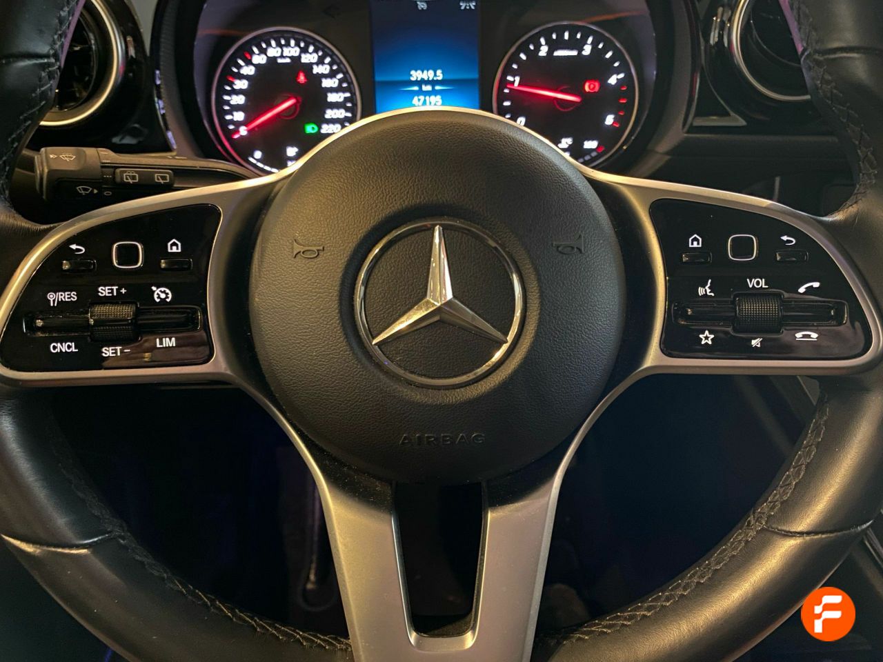 Foto Mercedes-Benz Clase T 14