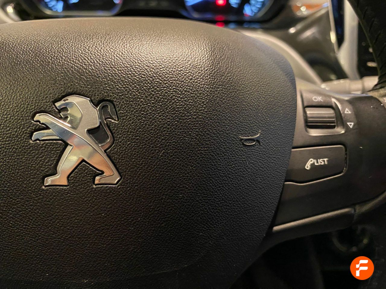 Foto Peugeot 208 15