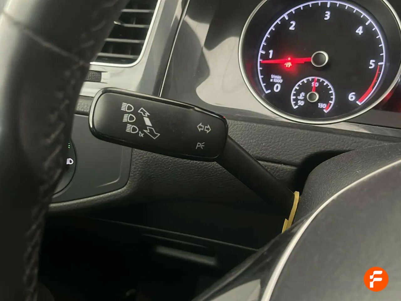Foto Volkswagen Golf 14