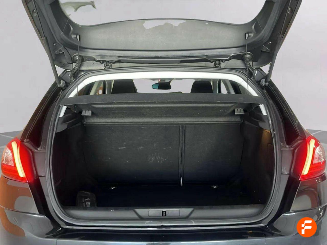 Foto Peugeot 308 8