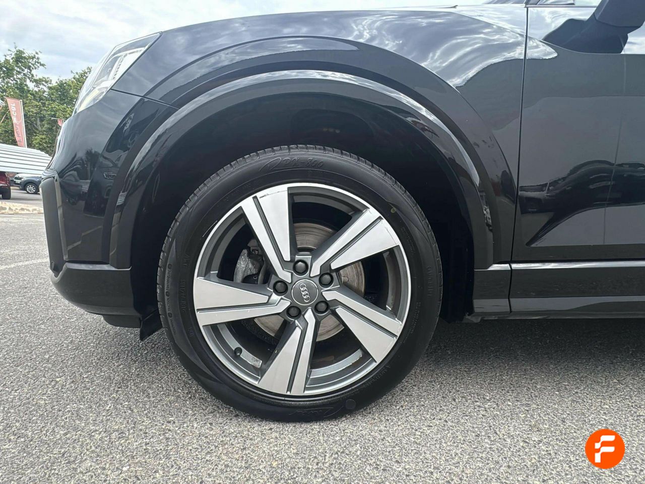 Foto Audi Q2 12