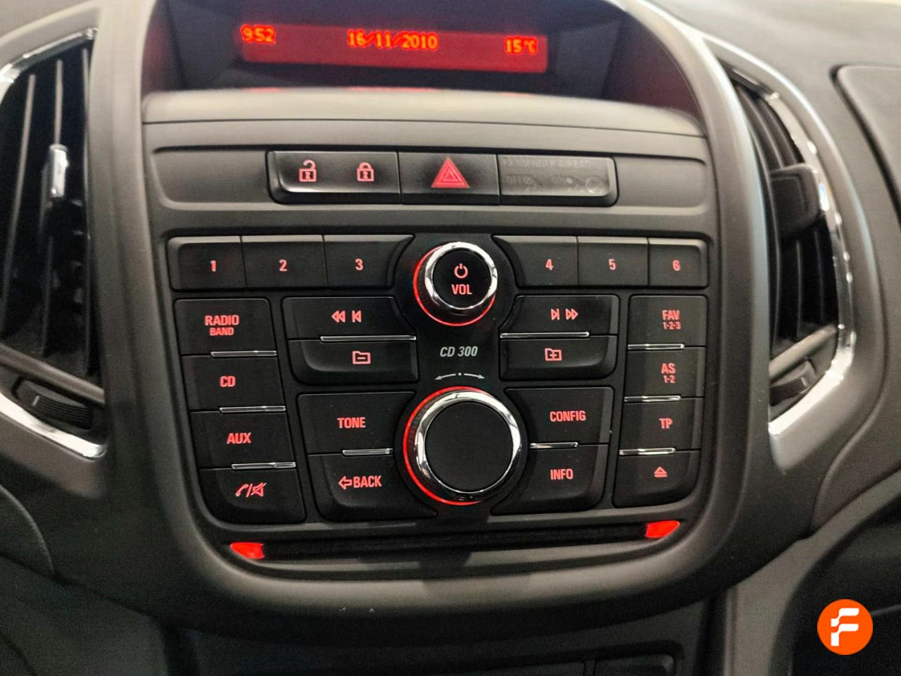 Foto Opel Zafira 15