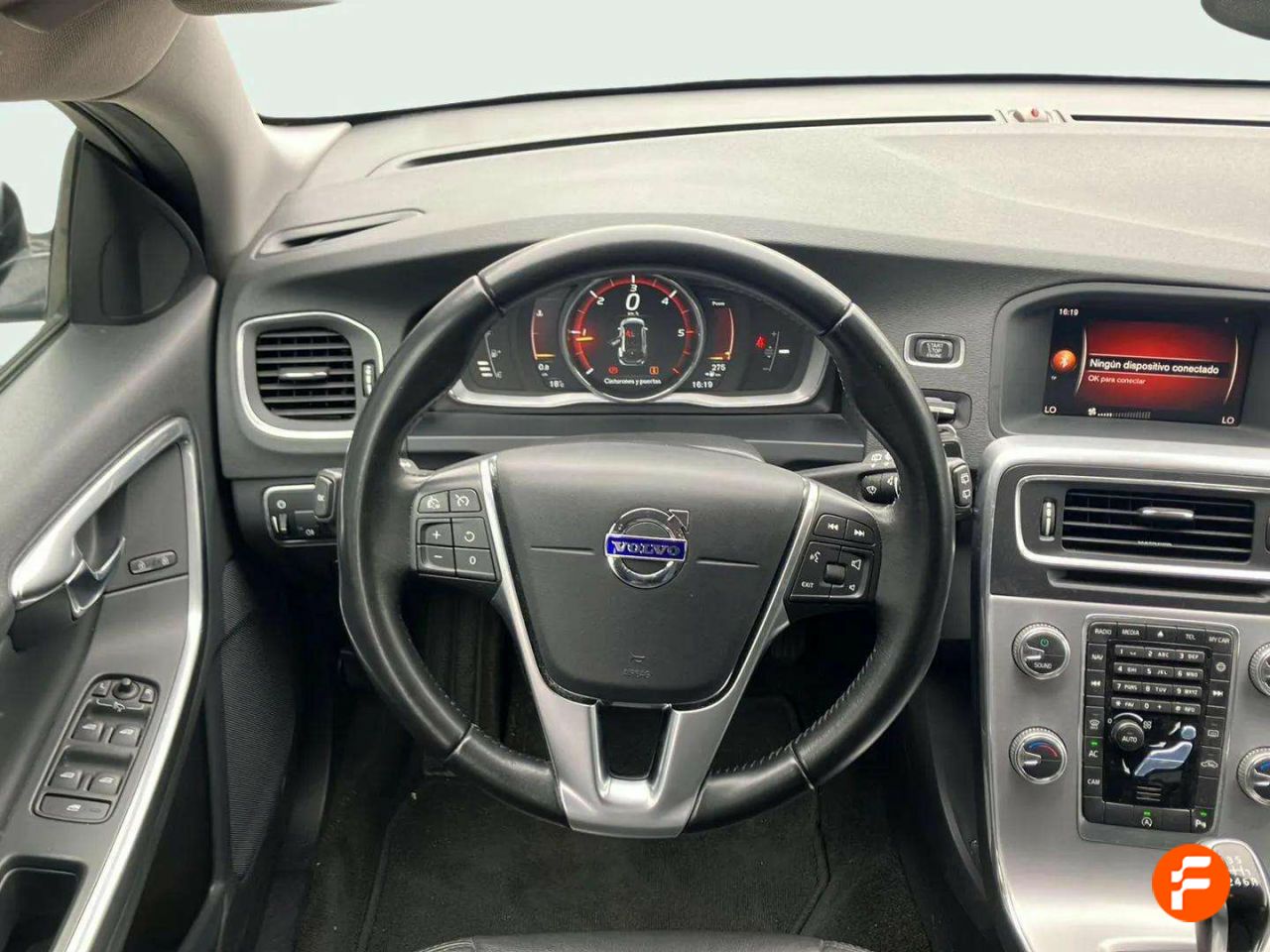 Foto Volvo V60 14