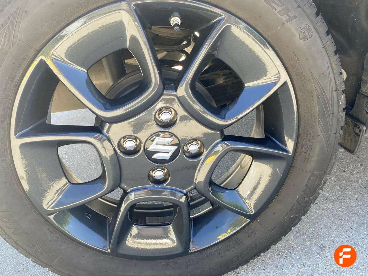 Foto Suzuki Ignis 19