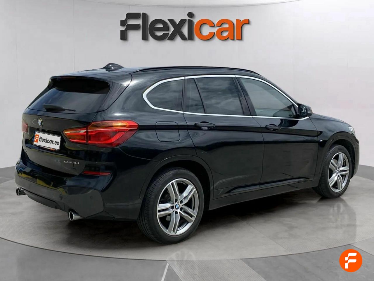 Foto BMW X1 9