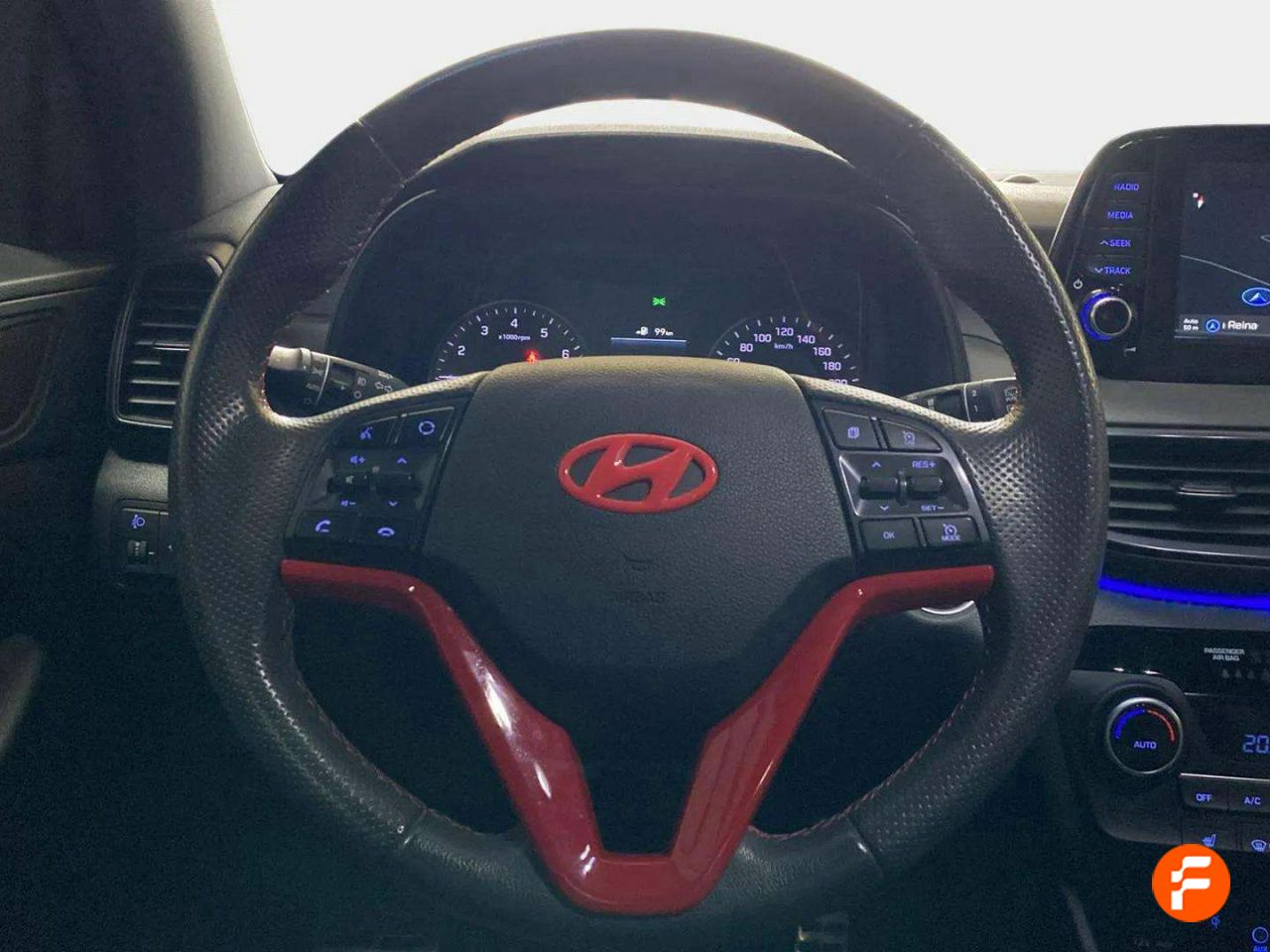 Foto Hyundai Tucson 12