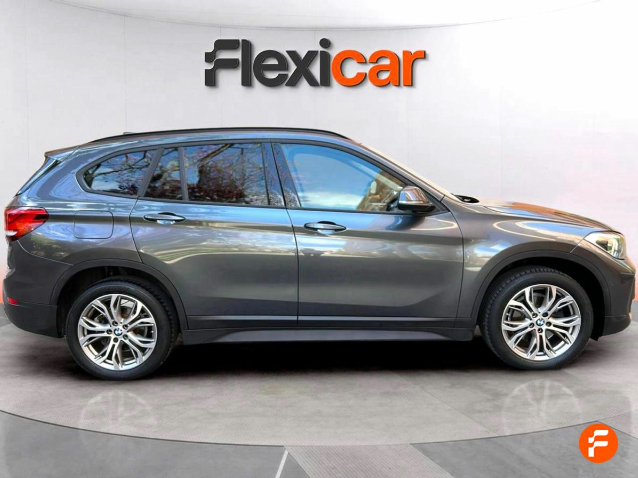 Foto BMW X1 4
