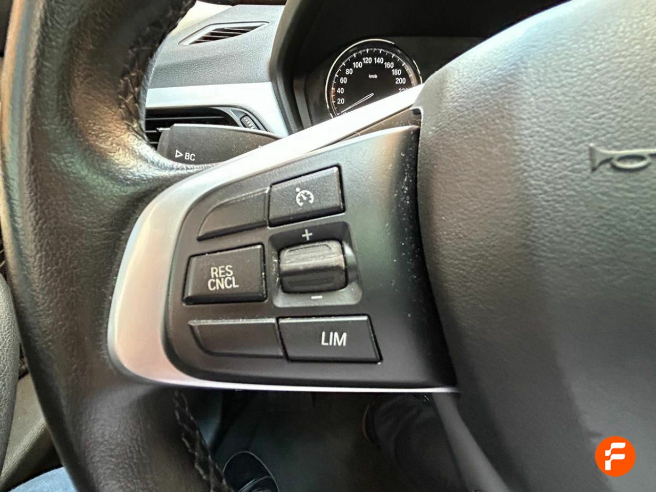 Foto BMW X1 26