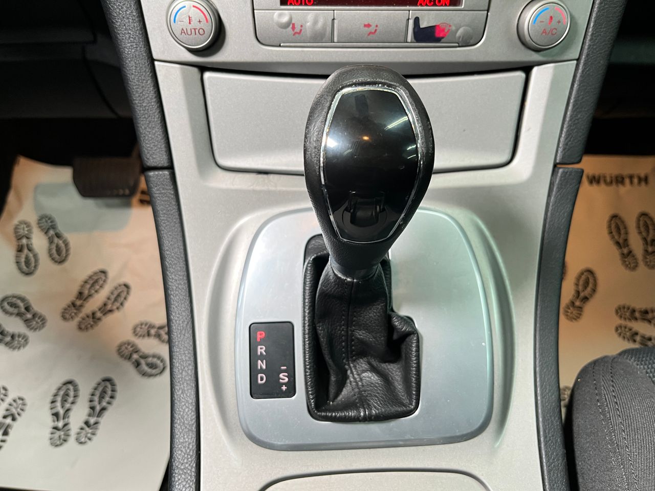 Foto Ford S-Max 21
