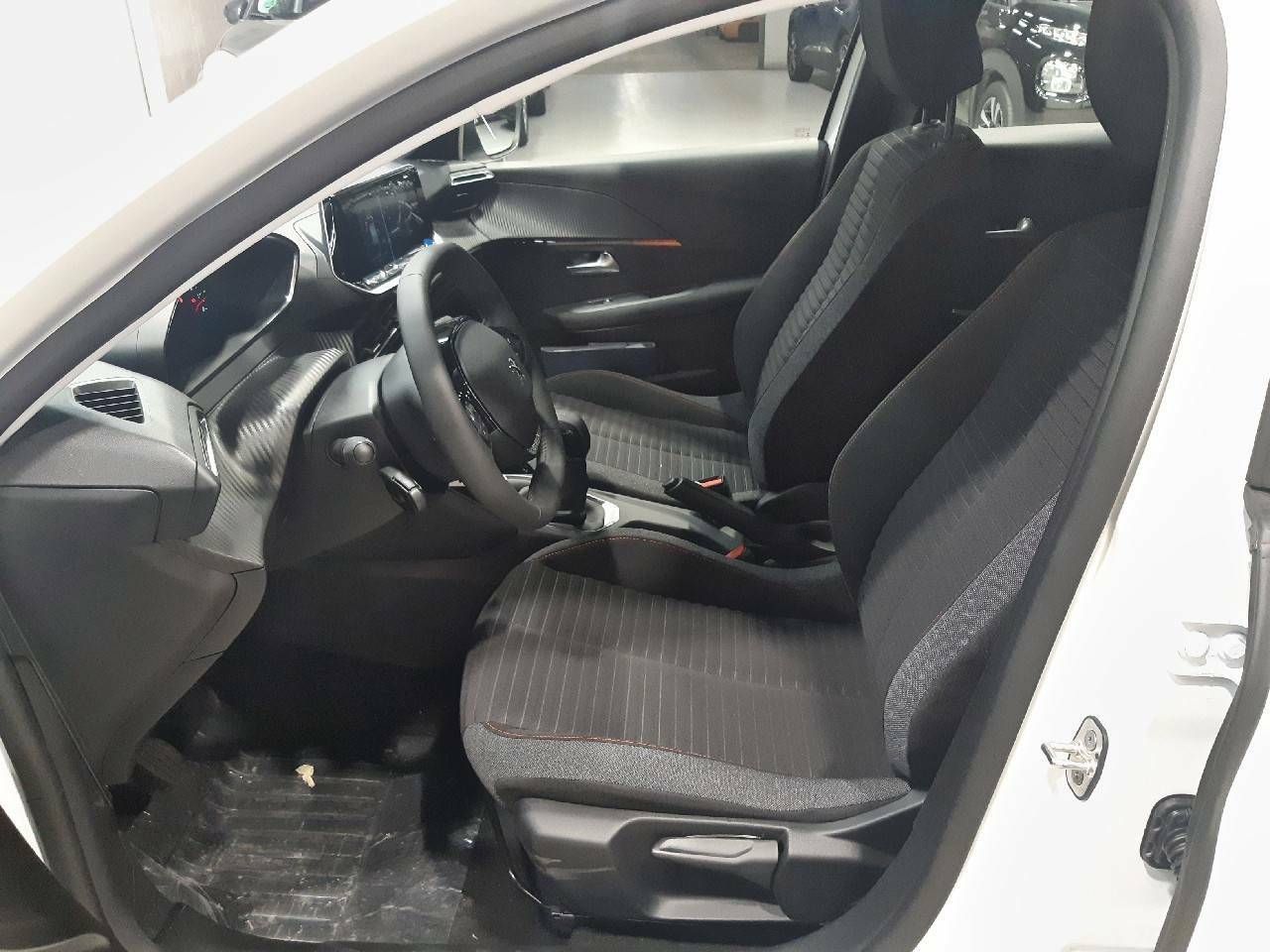 Foto Peugeot 208 9