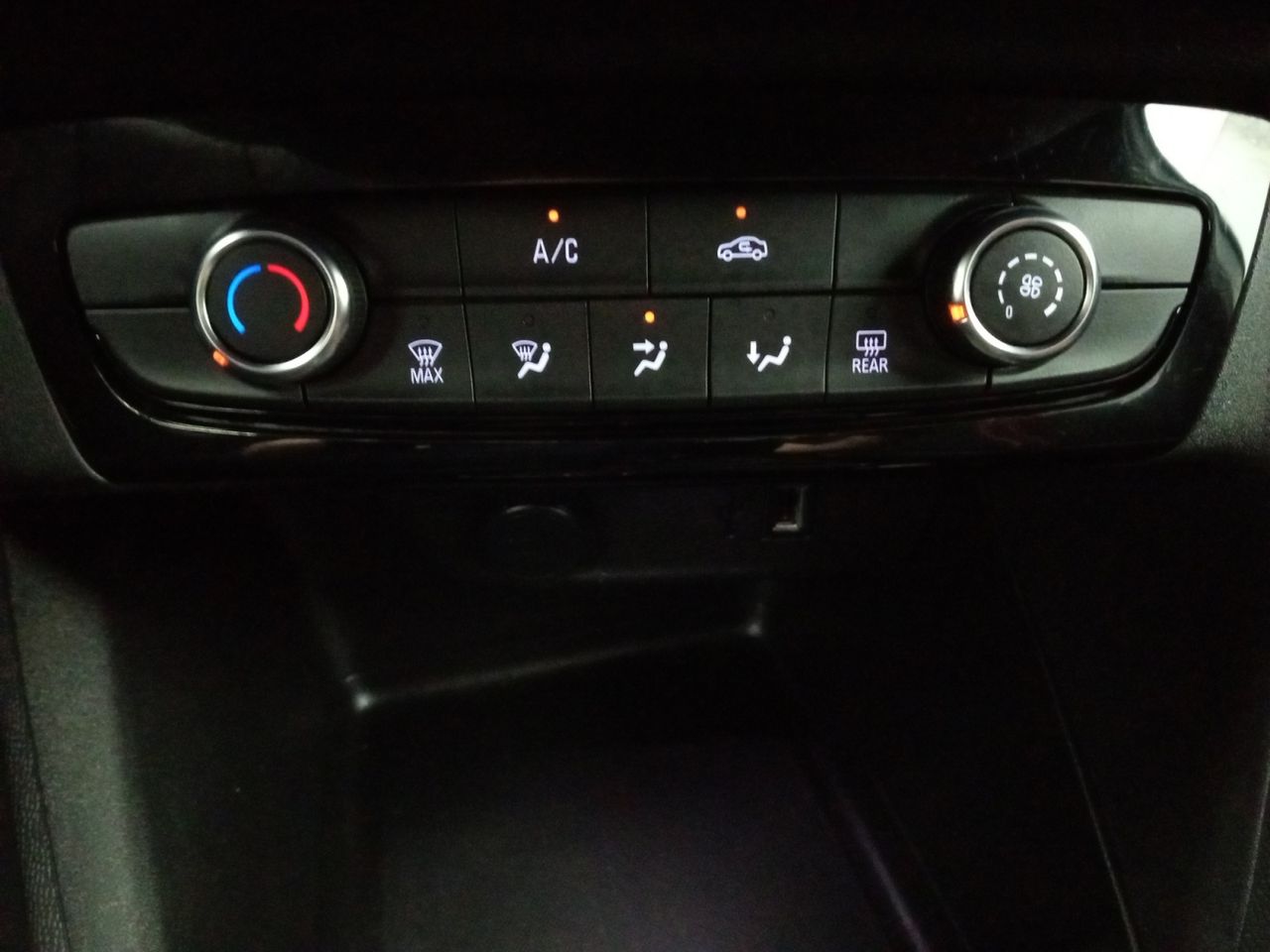 Foto Opel Corsa 14