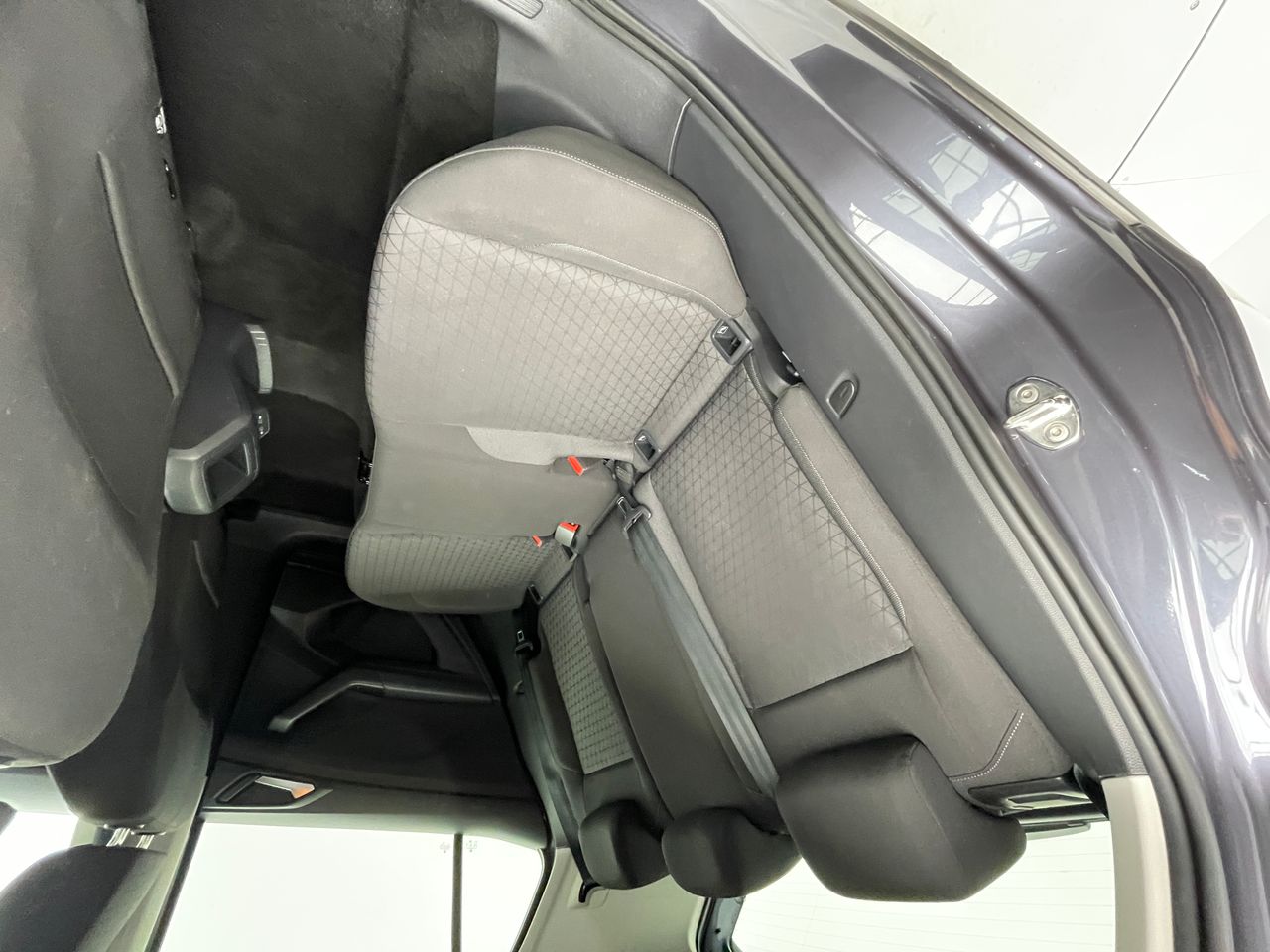 Foto Volkswagen T-Cross 14