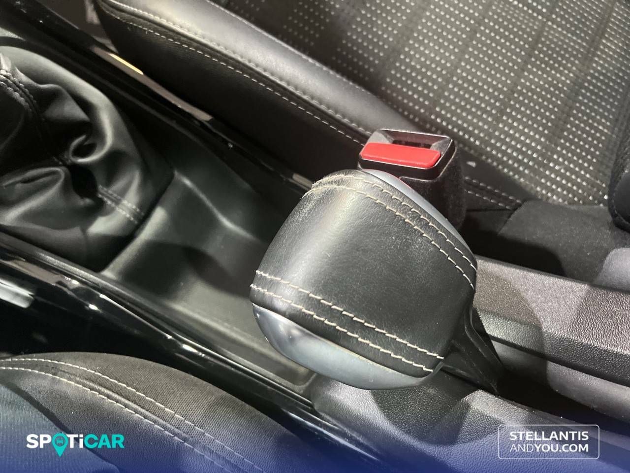 Foto Peugeot 2008 21