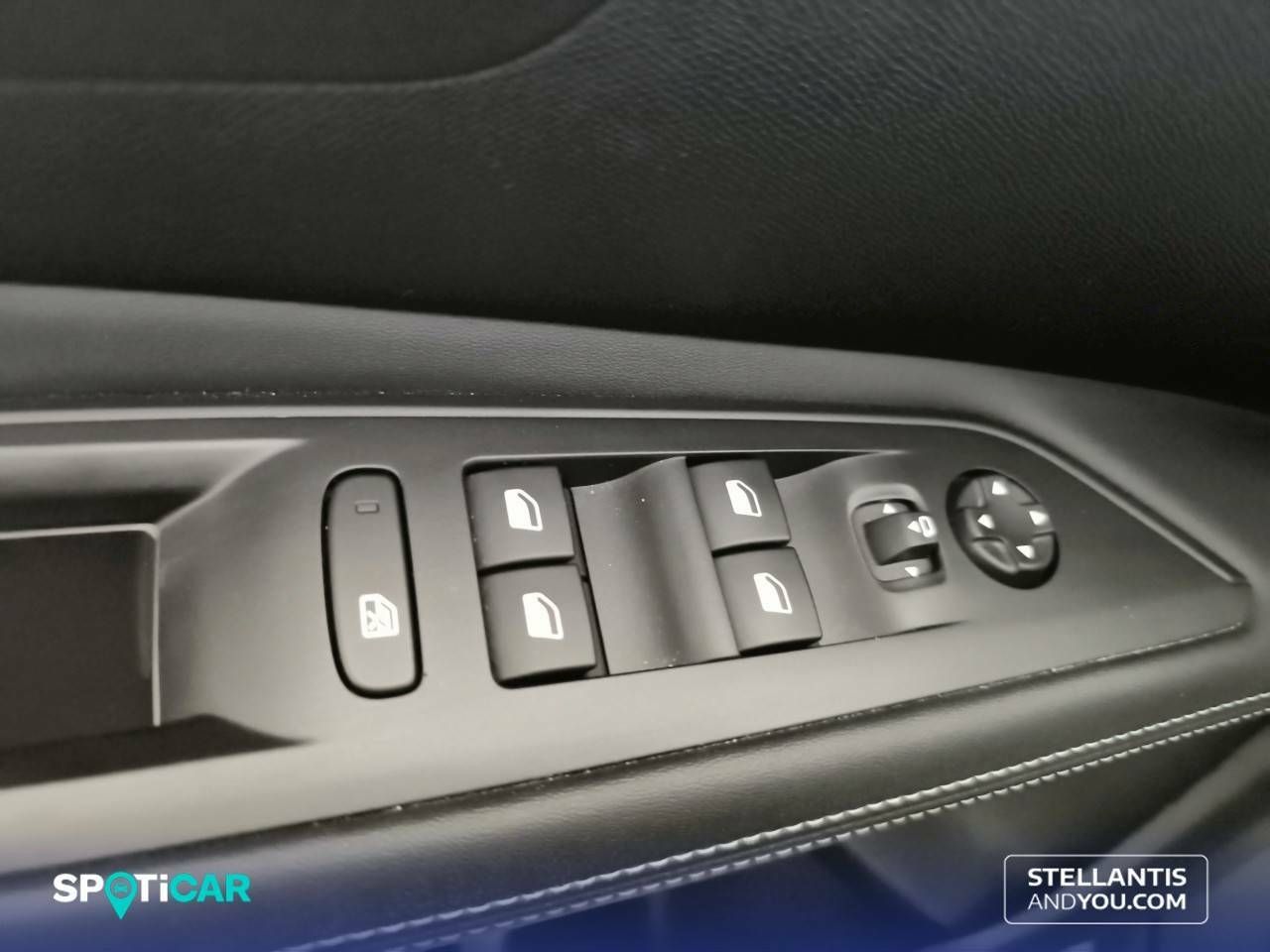Foto Peugeot 3008 15