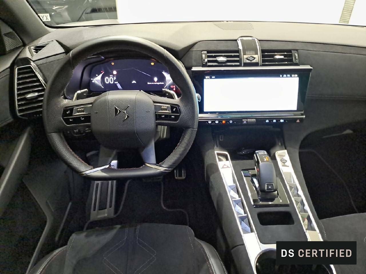 Foto DS Automobiles DS 7 25