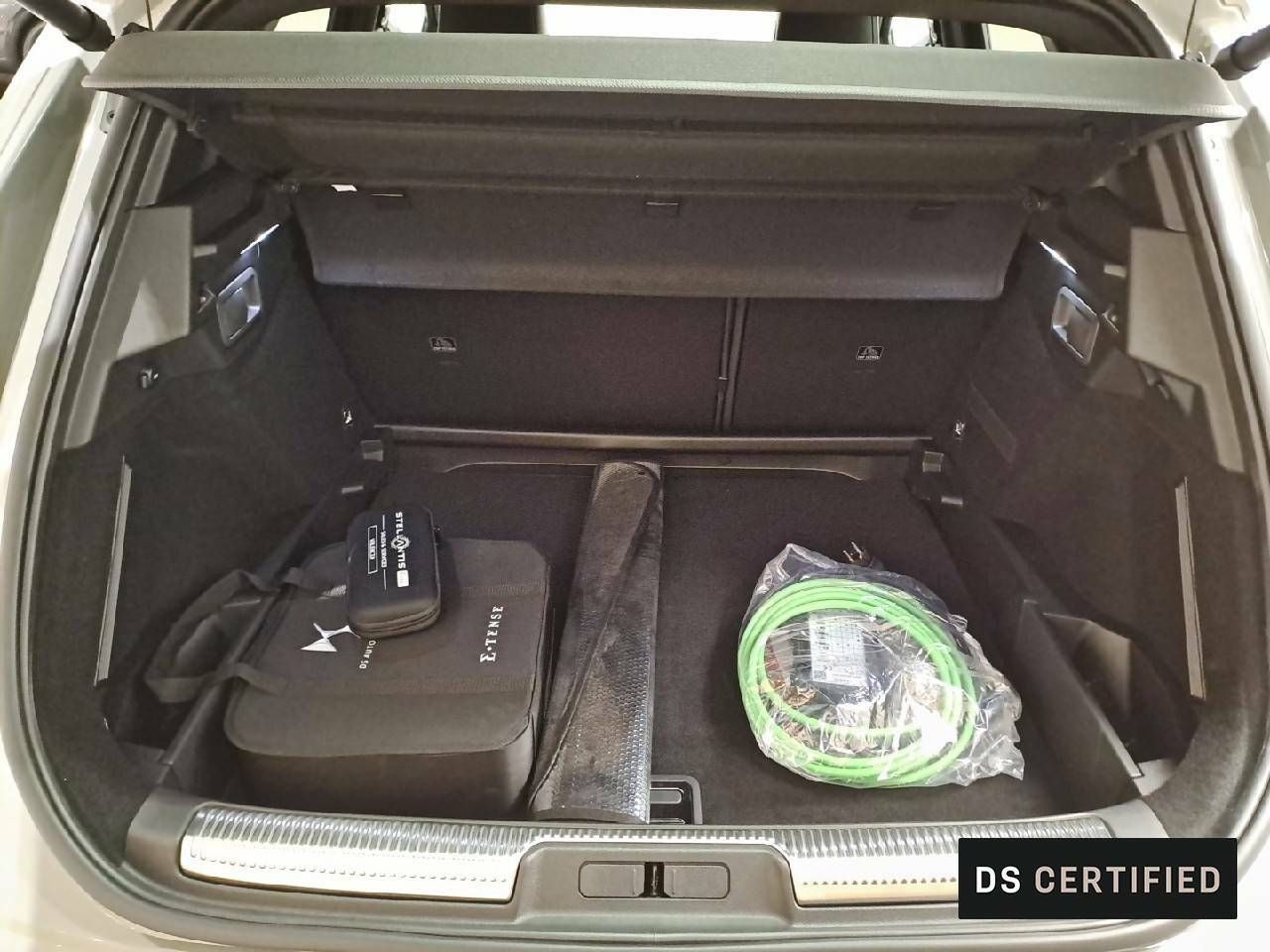 Foto DS Automobiles DS 7 6