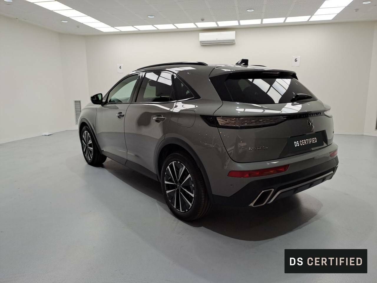 Foto DS Automobiles DS 7 7