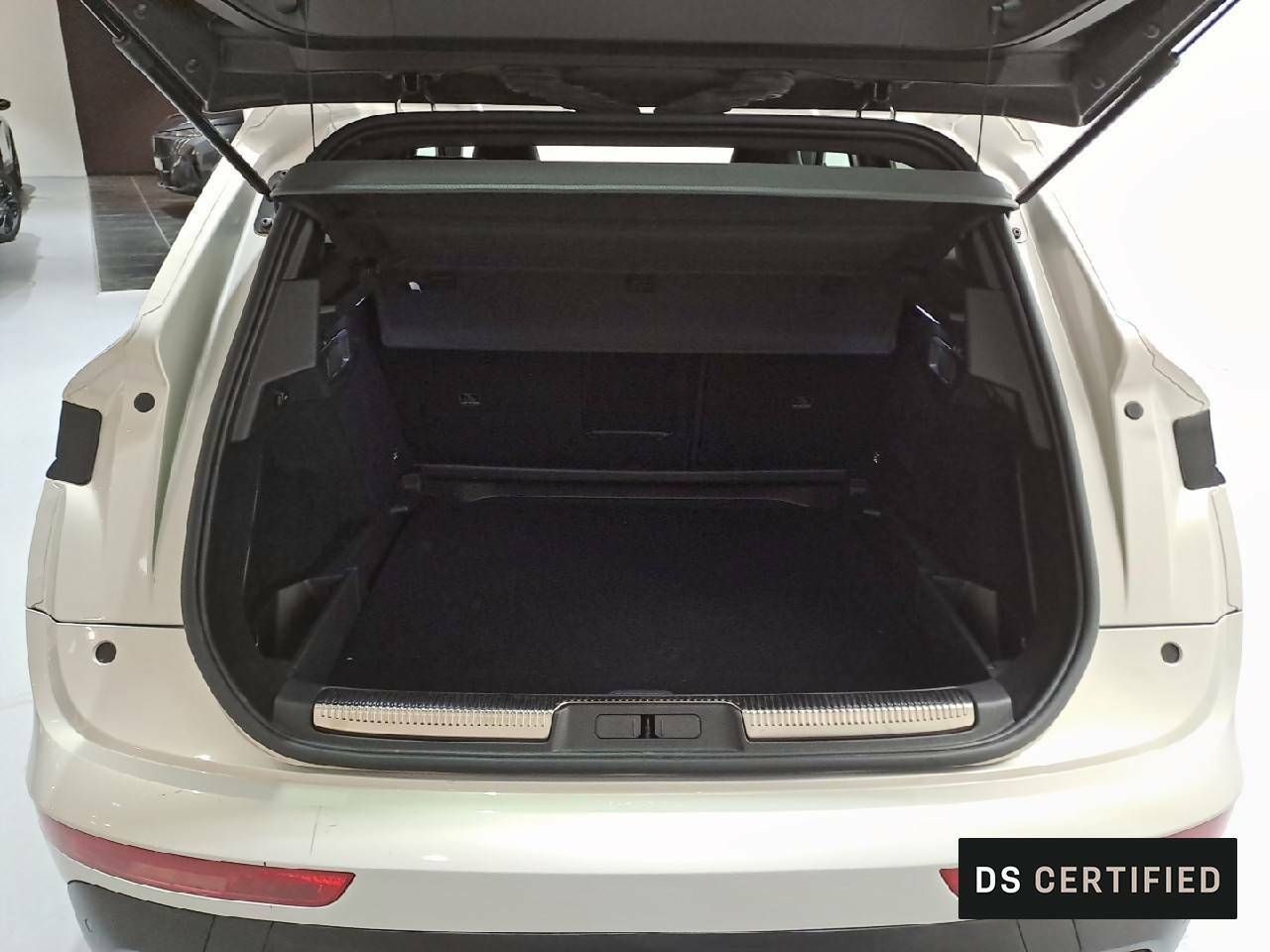 Foto DS Automobiles DS 7 6