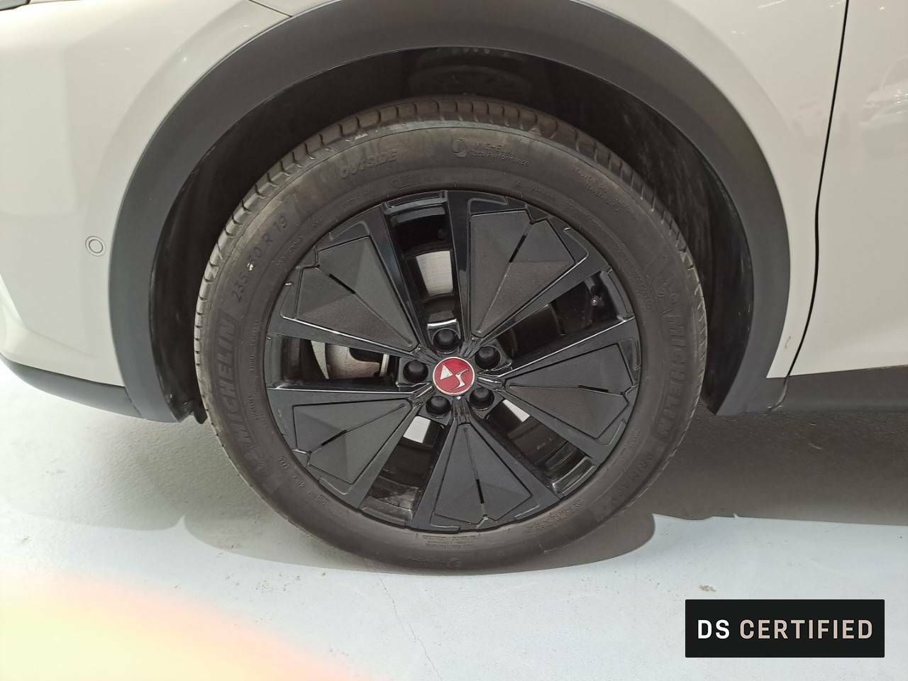 Foto DS Automobiles DS 7 11