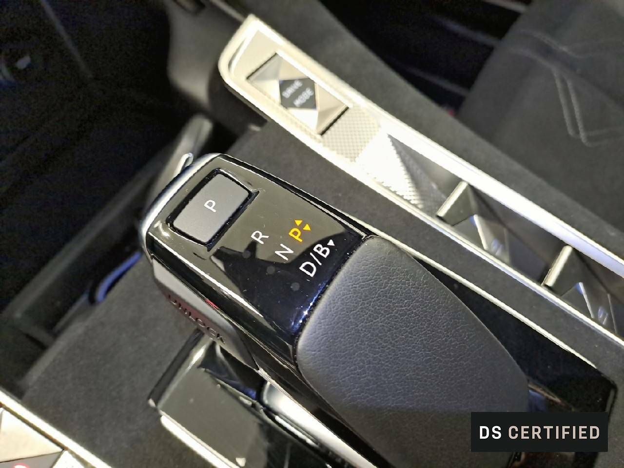 Foto DS Automobiles DS 7 12