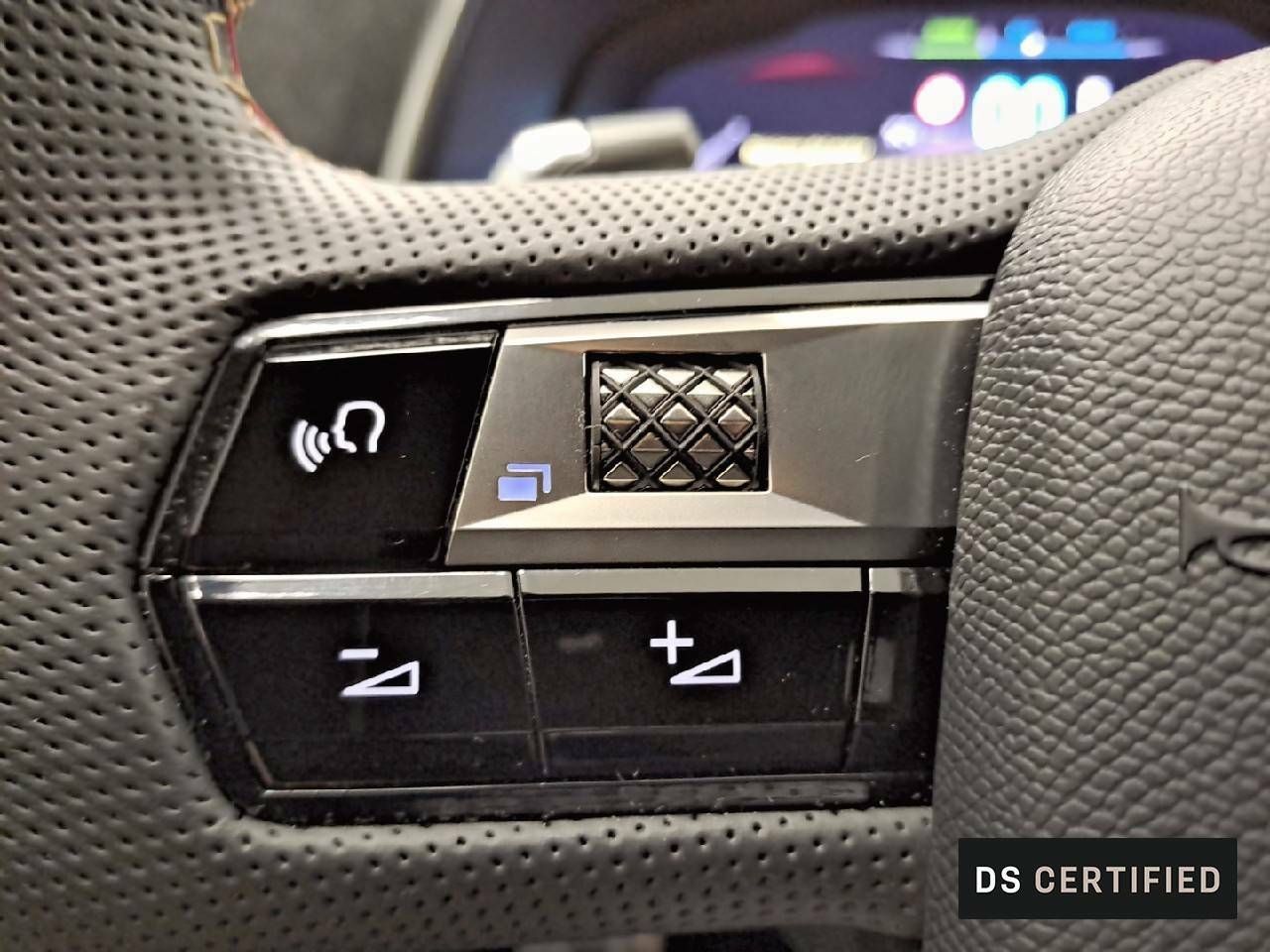 Foto DS Automobiles DS 7 18