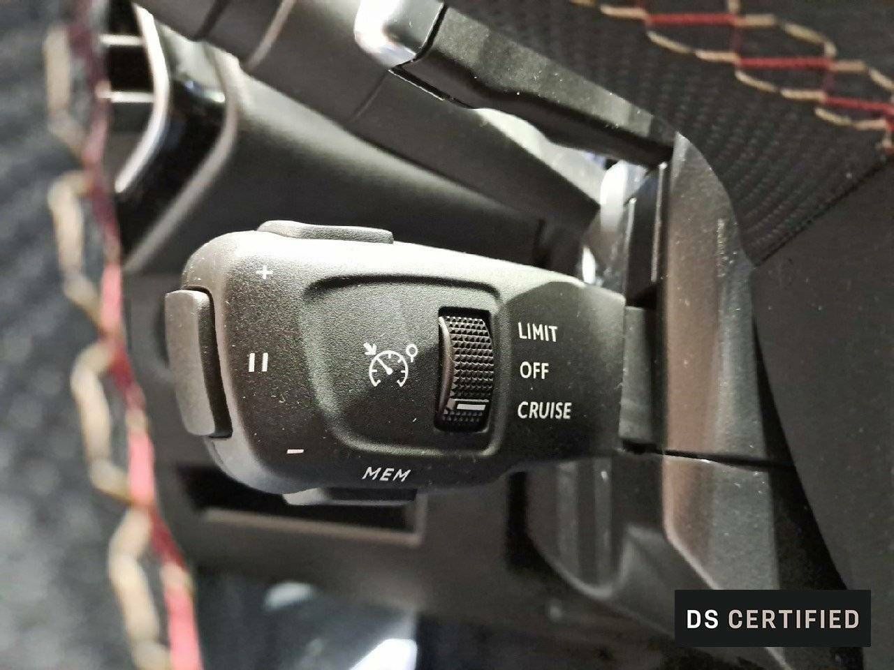 Foto DS Automobiles DS 7 13