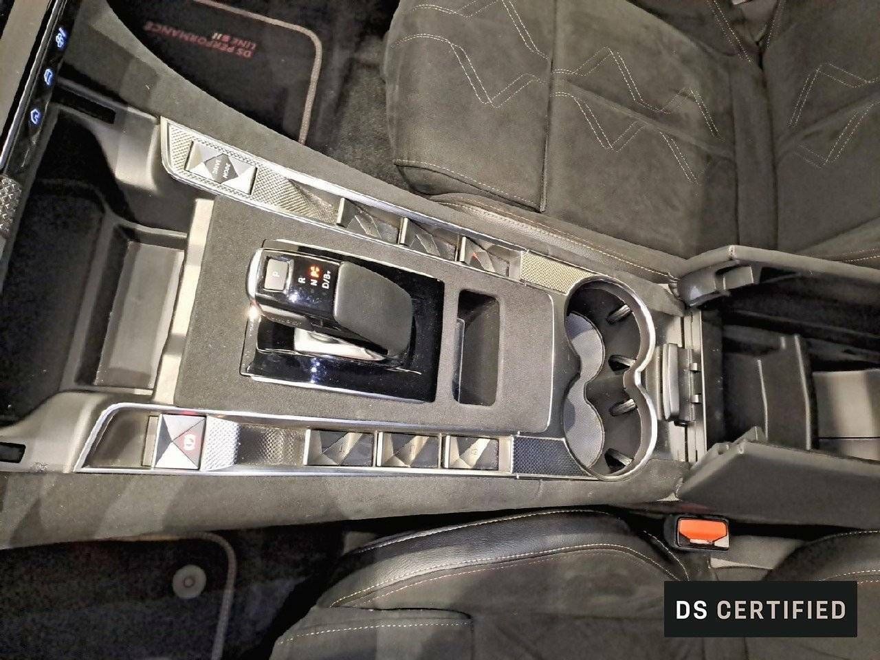 Foto DS Automobiles DS 7 23