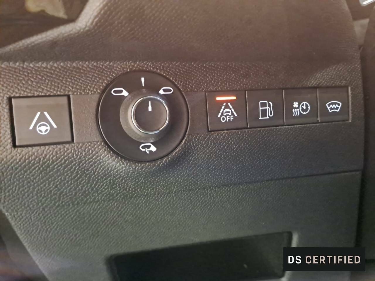 Foto DS Automobiles DS 7 15