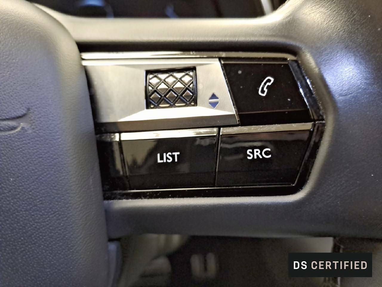 Foto DS Automobiles DS 7 17