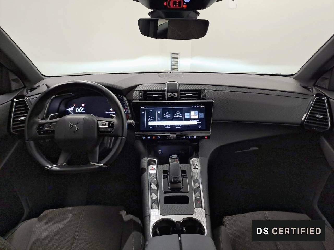 Foto DS Automobiles DS 7 8
